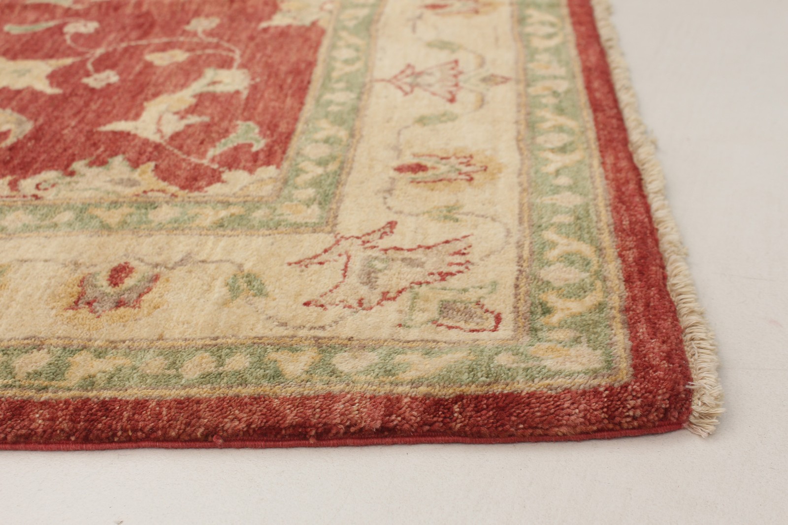 4’7″ x 6’10” Hand Knotted Area Rug Traditional Oriental Wool Carpet