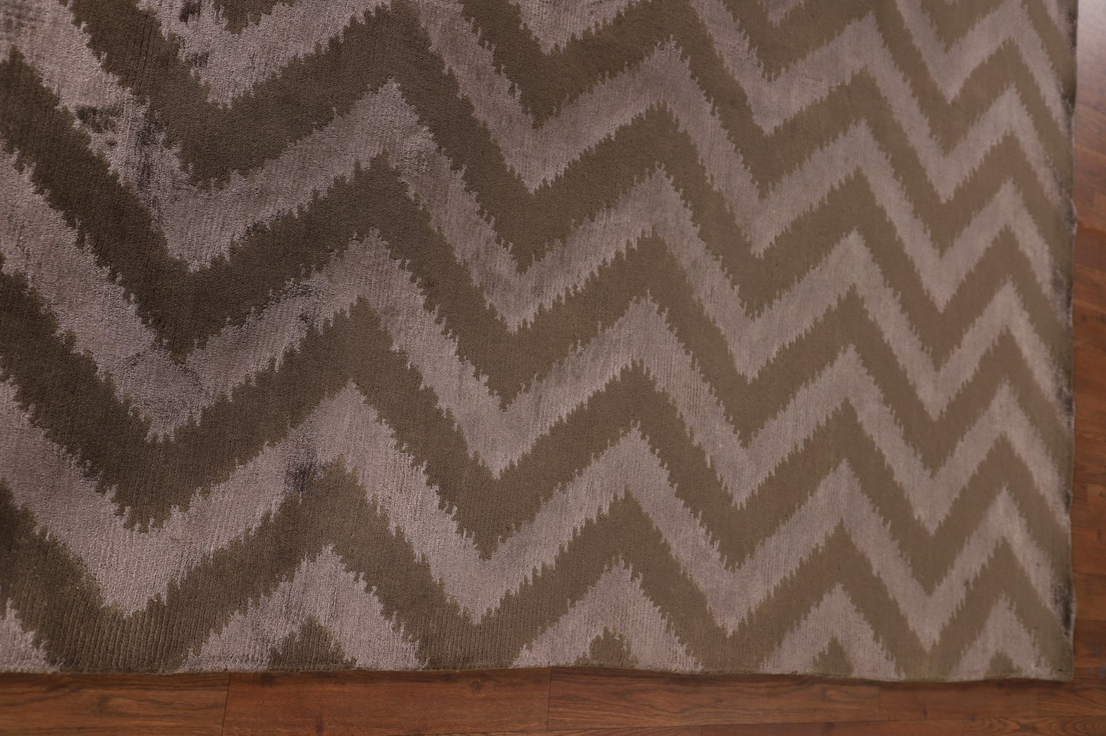 Chevron Style Nepalese Area Rug 6×9 Brown Wool Hand-made Room Size Carpet