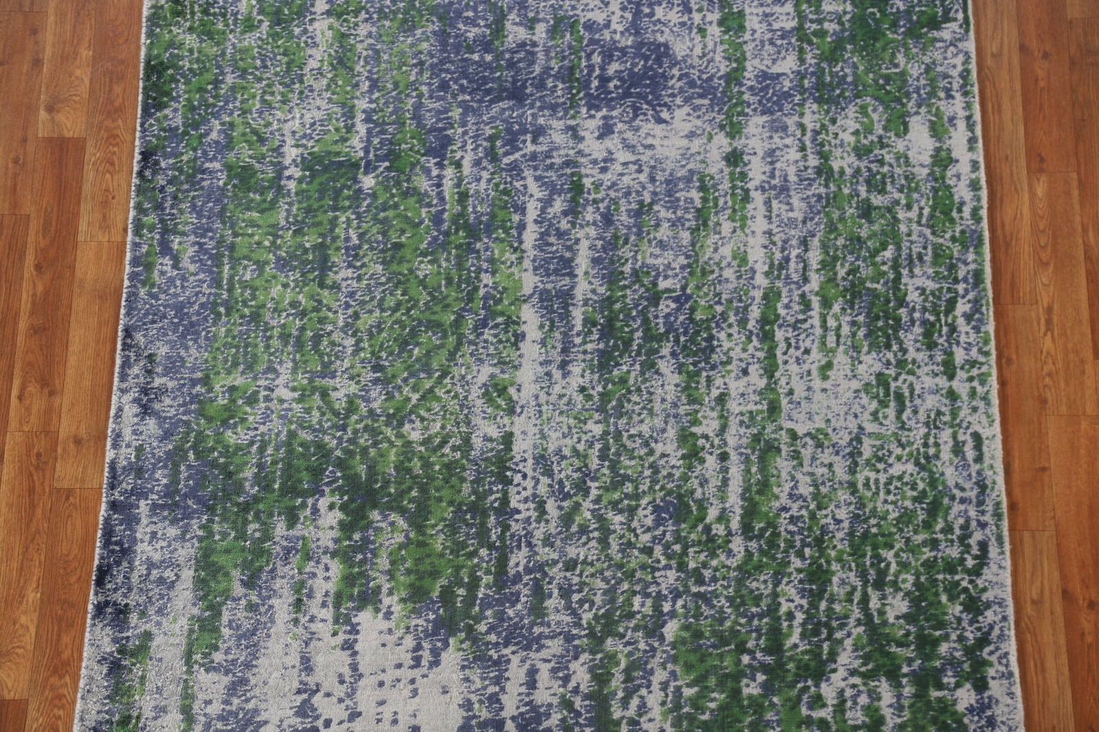 100% Silk Hand-knotted 5×7 Abstract Modern Area Rug