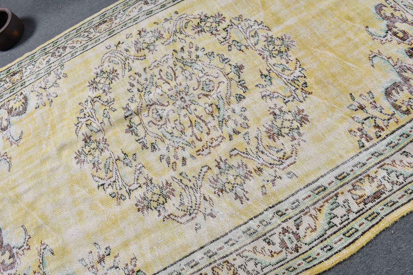 5,6×8,5 ft Rug, Vintage Turkish Rug, Yellow Ikat Rug