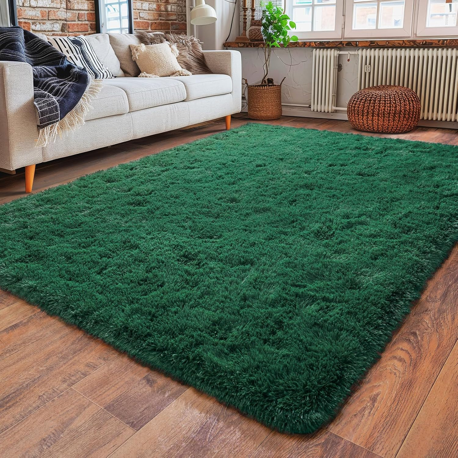 Dssimo Super Soft Area Rugs for Living Room, 4X6 Feet Modern Shag Dark Green Rug