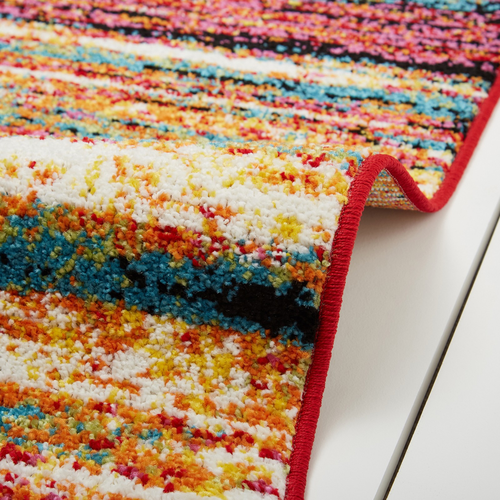 Abstract Lines Multi-Color Area Rug 2×3 Modern Carpet – Actual 1′ 6” x 2′ 6”