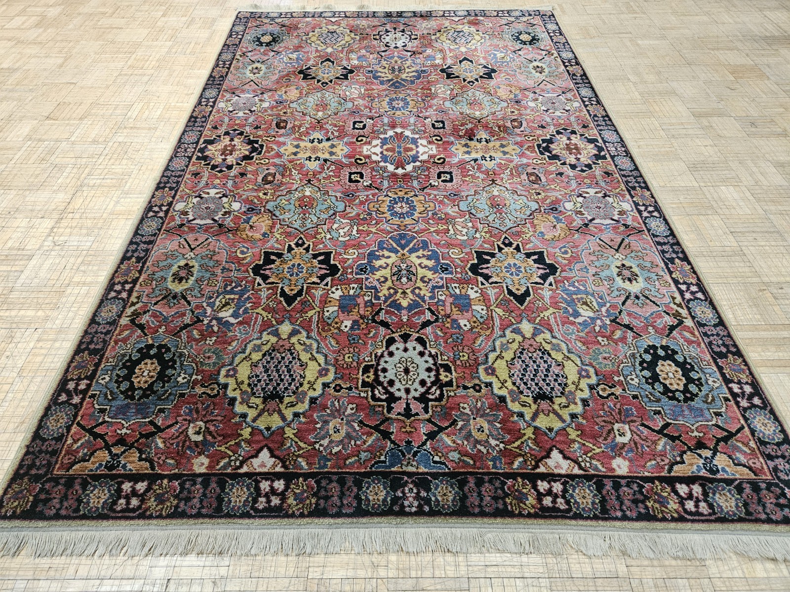6×9 KARASTAN WILLIAMSBURG KIRMAN VASE 557 100% WOOL RUG – VERY GOOD CONDITION