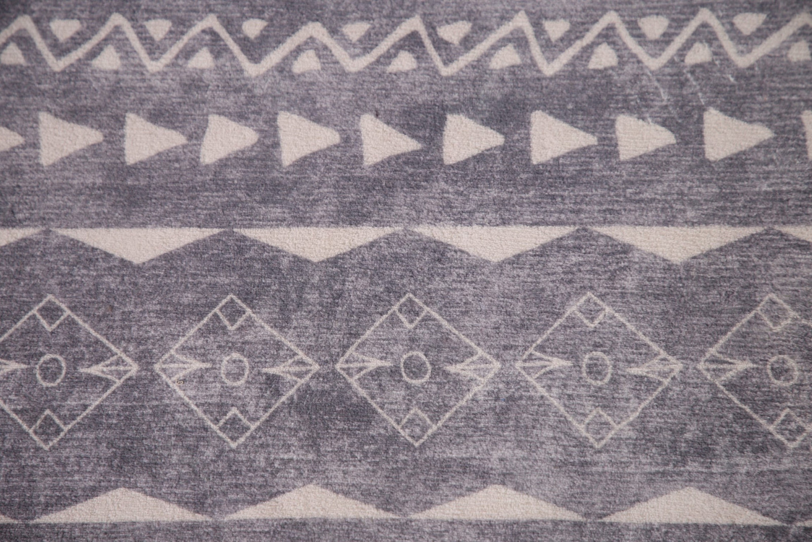 Machine-Made Printed Abstract Oriental Area Rug 3×5 Ft Tribal Gray Pattern Rug
