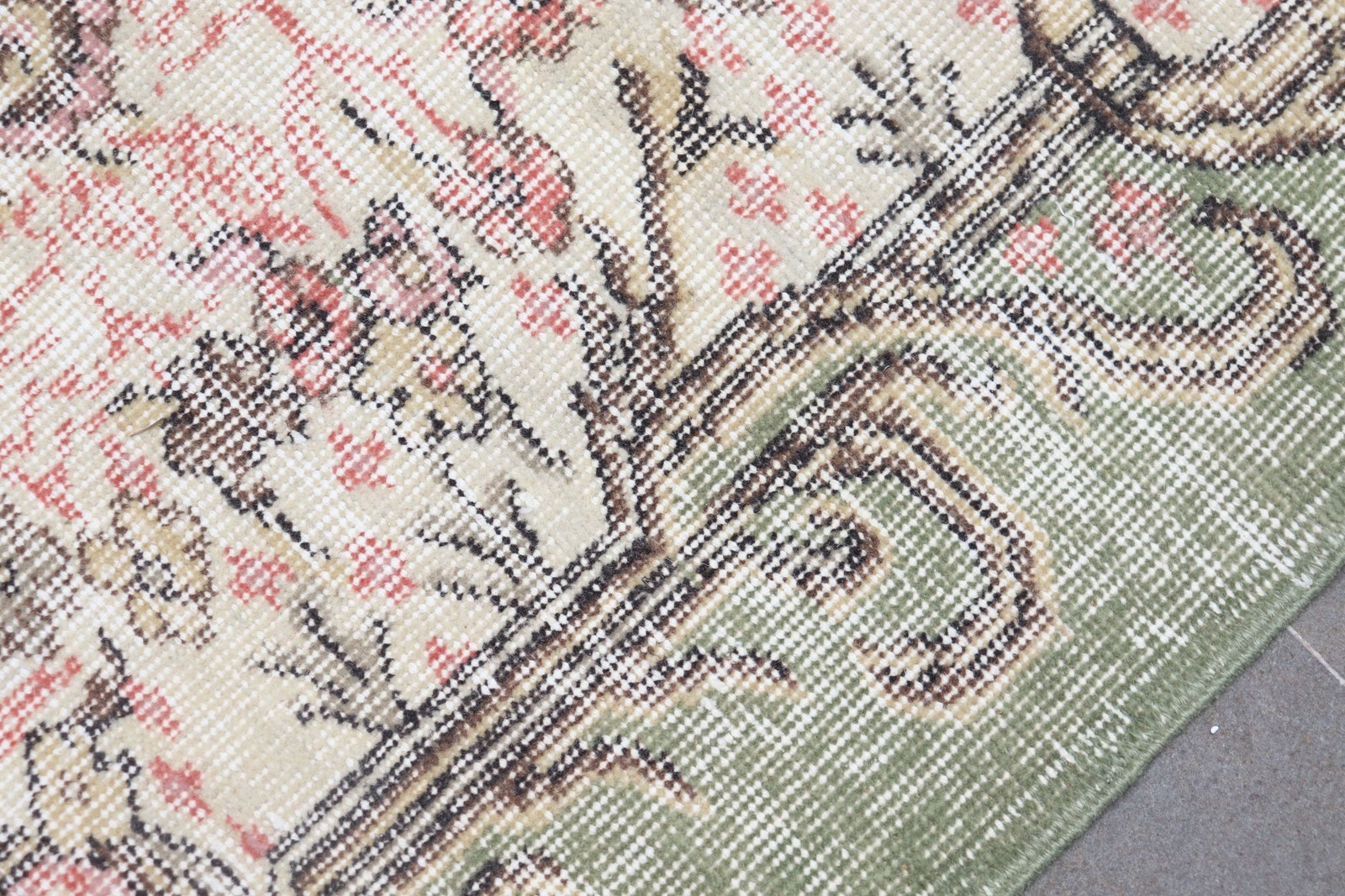 Vintage Turkish Rug 4,3×6,4 ft, Rug Green Floral Wool Rug