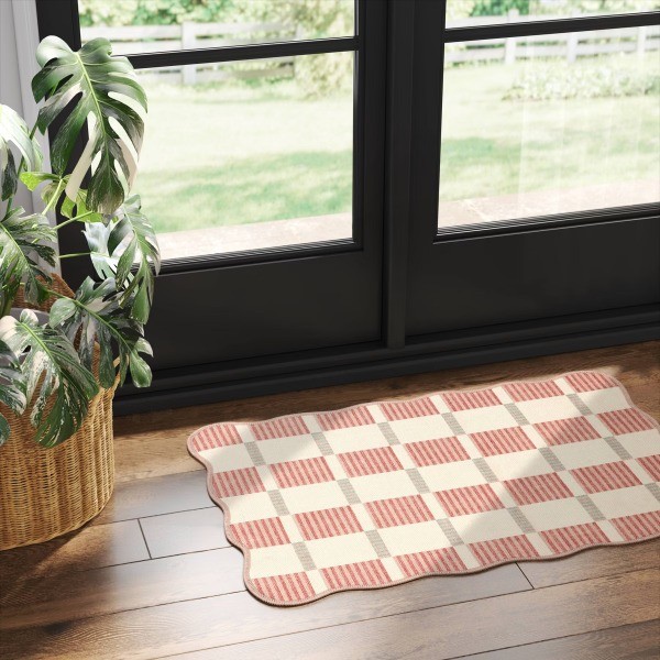 2'x3' Scalloped Dorm Scatter Accent Rug Pink/Blue/Ivory