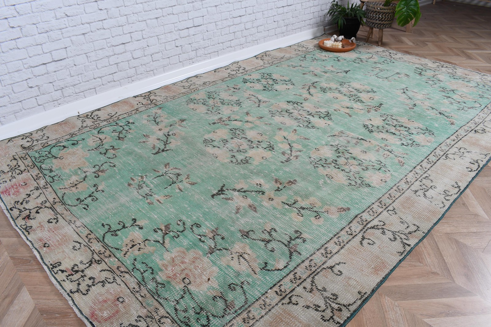 Turkish Rug 5,9×9,4 ft (181×288 cm), Green Floral Vintage Rug