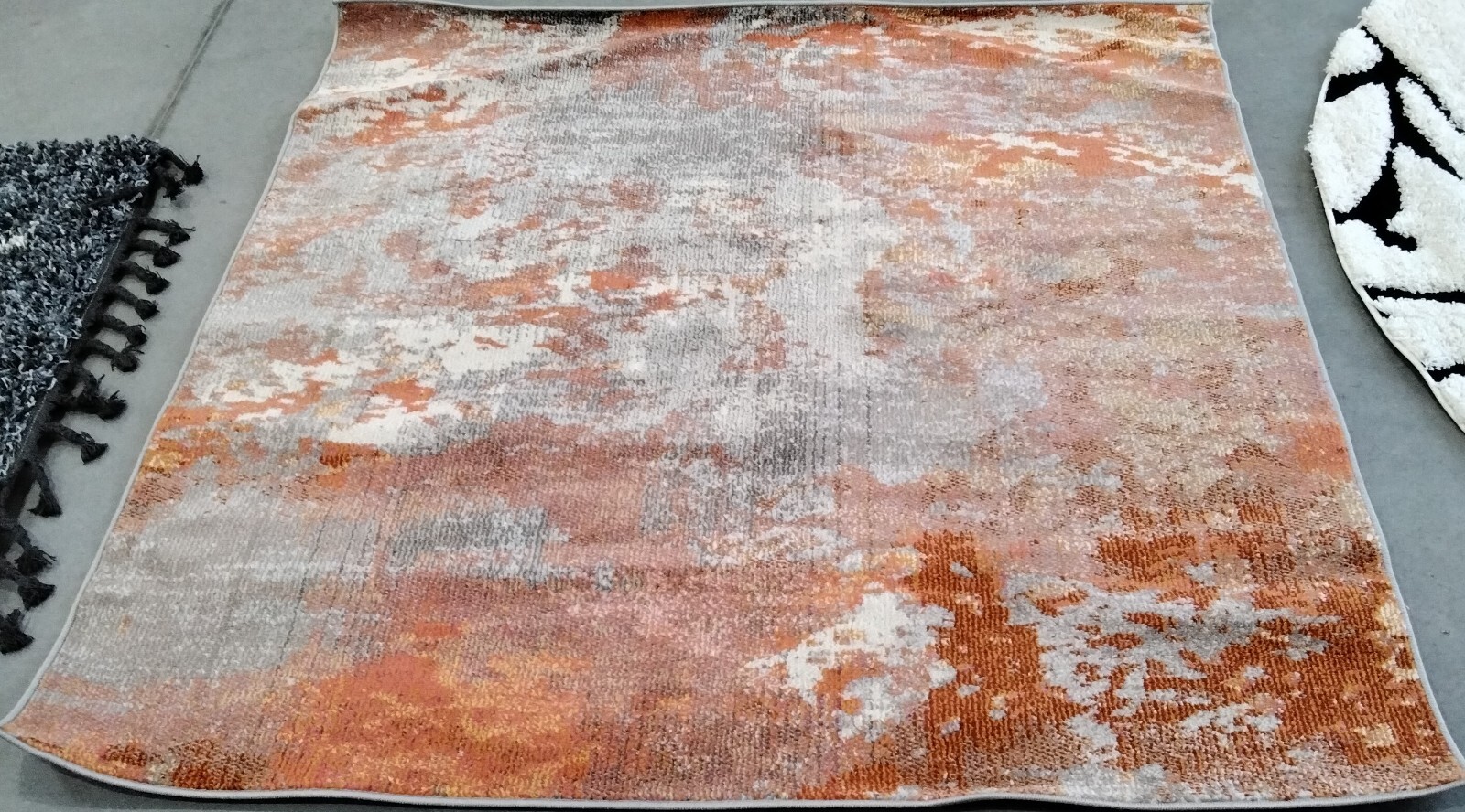 GREY / ORANGE 5′ X 5′ Square Back Stain Rug Reduced Price 1172757215 MAD440G-5SQ