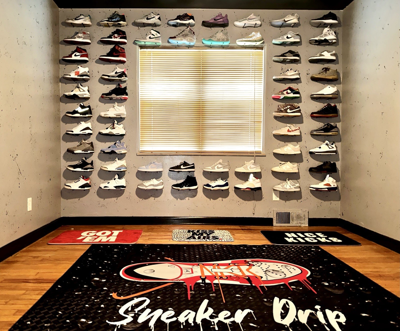 Sneaker Rug Stylish Shoe Room Rug Hype Beast 5’ x 7’ Sneaker Drip