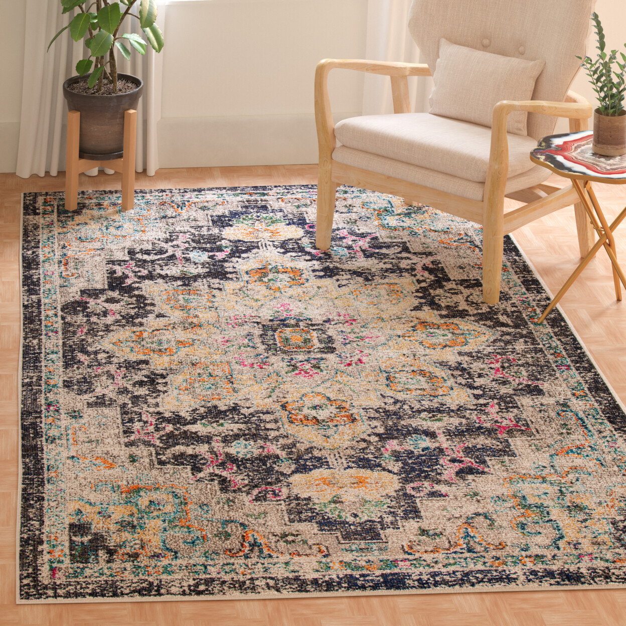 SAFAVIEH Madison Collection MAD473Z Black / Gold Rug