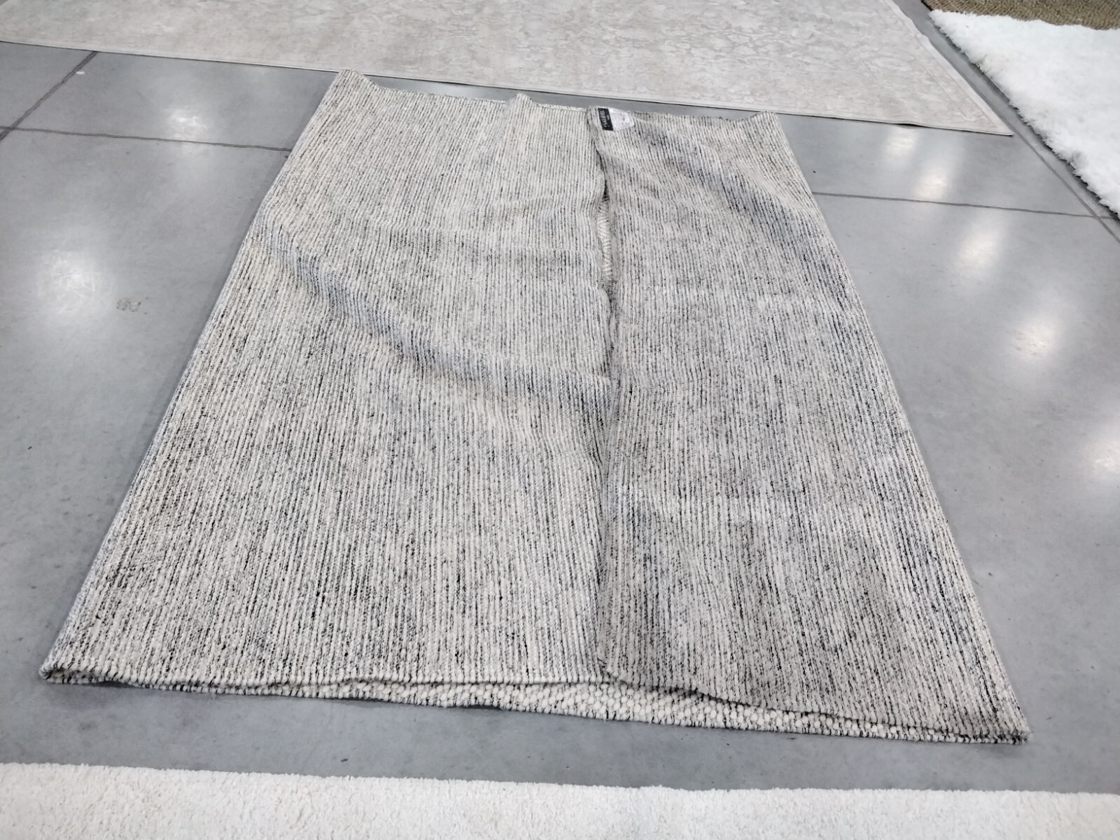 IVORY / LIGHT GREY 9′ X 12′ Loose Thread Rug, Reduced Price 1172735048 NAT503A-9