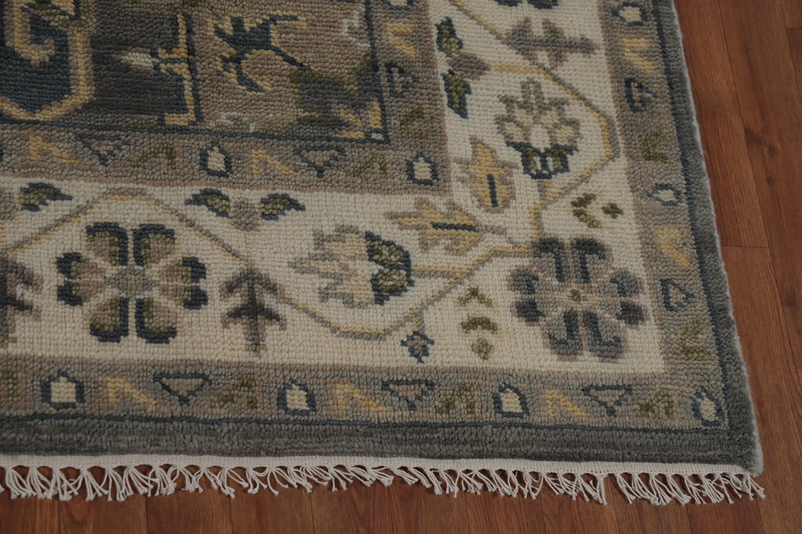 Elegant Handwoven Oushak Indian Rug Living Room Carpet 8×10 ft