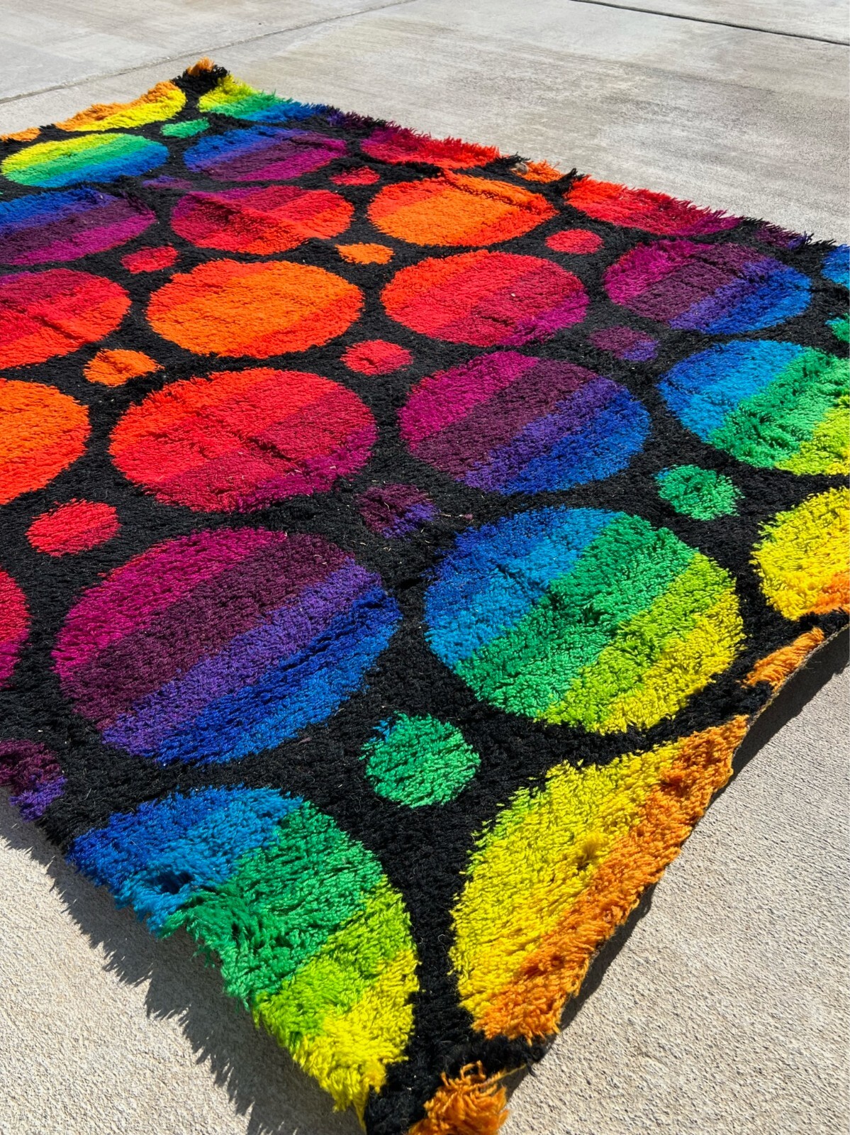 60’s HOJER EKSPORT WILTON Mid Century Modern UNUSED LGBT Circles Danish Rya rug