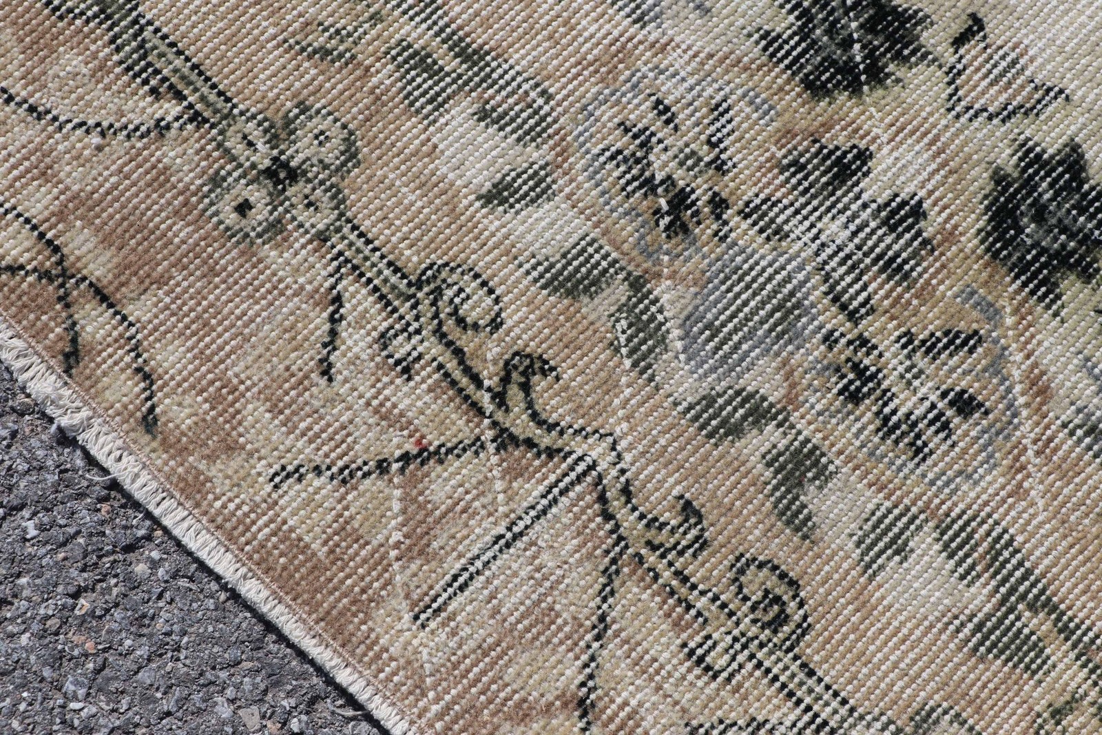 Vintage Large Rug 5,4×8,8 ft, Gray Camouflage Turkish Wool Rug