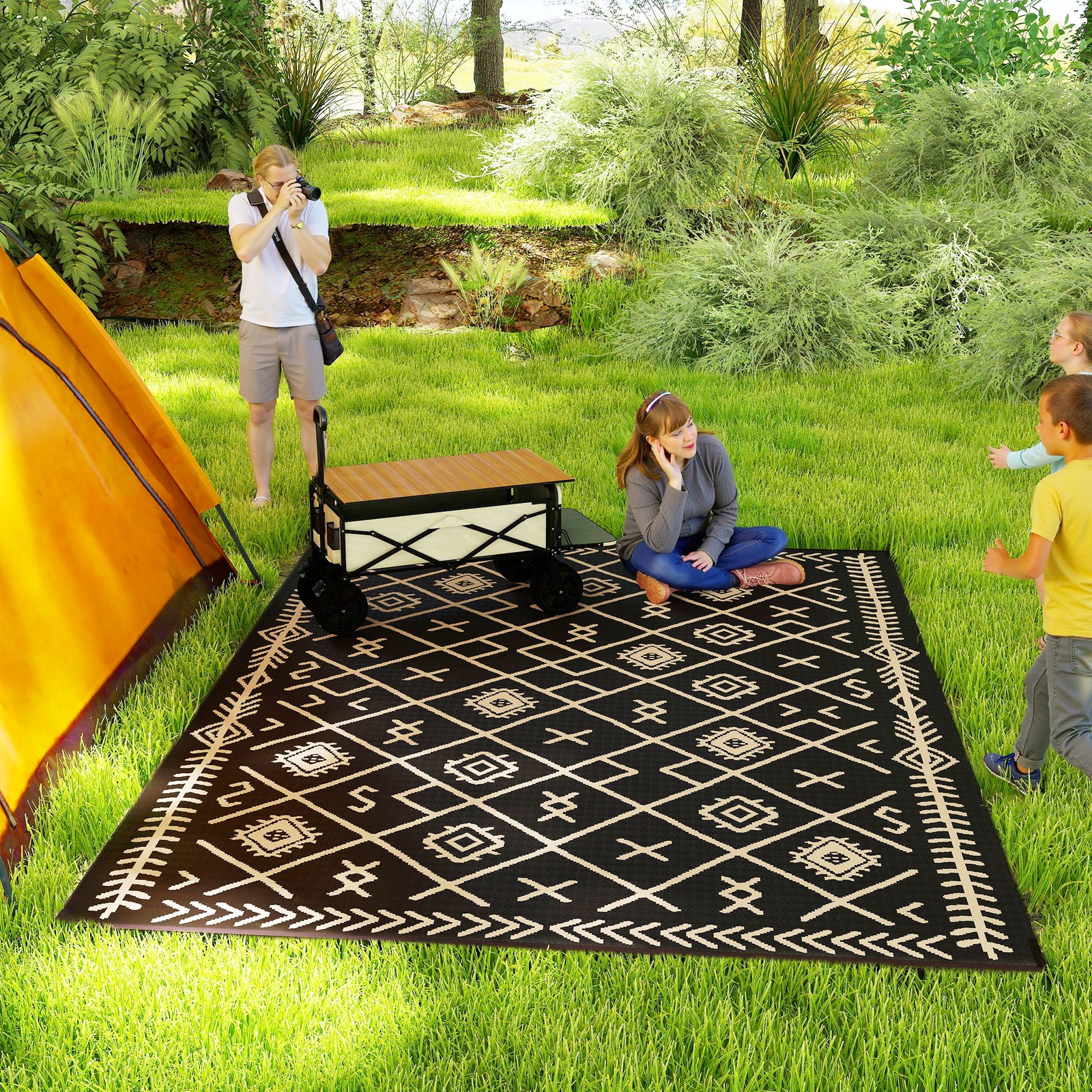 Black Beige Rhombus Outsunny Outdoor Rug, 9′ x 12′ Floor Mat