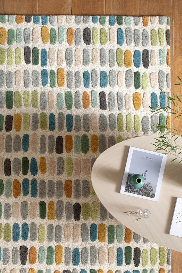 Minimalist Modern Design Hand Tufted Woolen Area rug perfect for Any Room