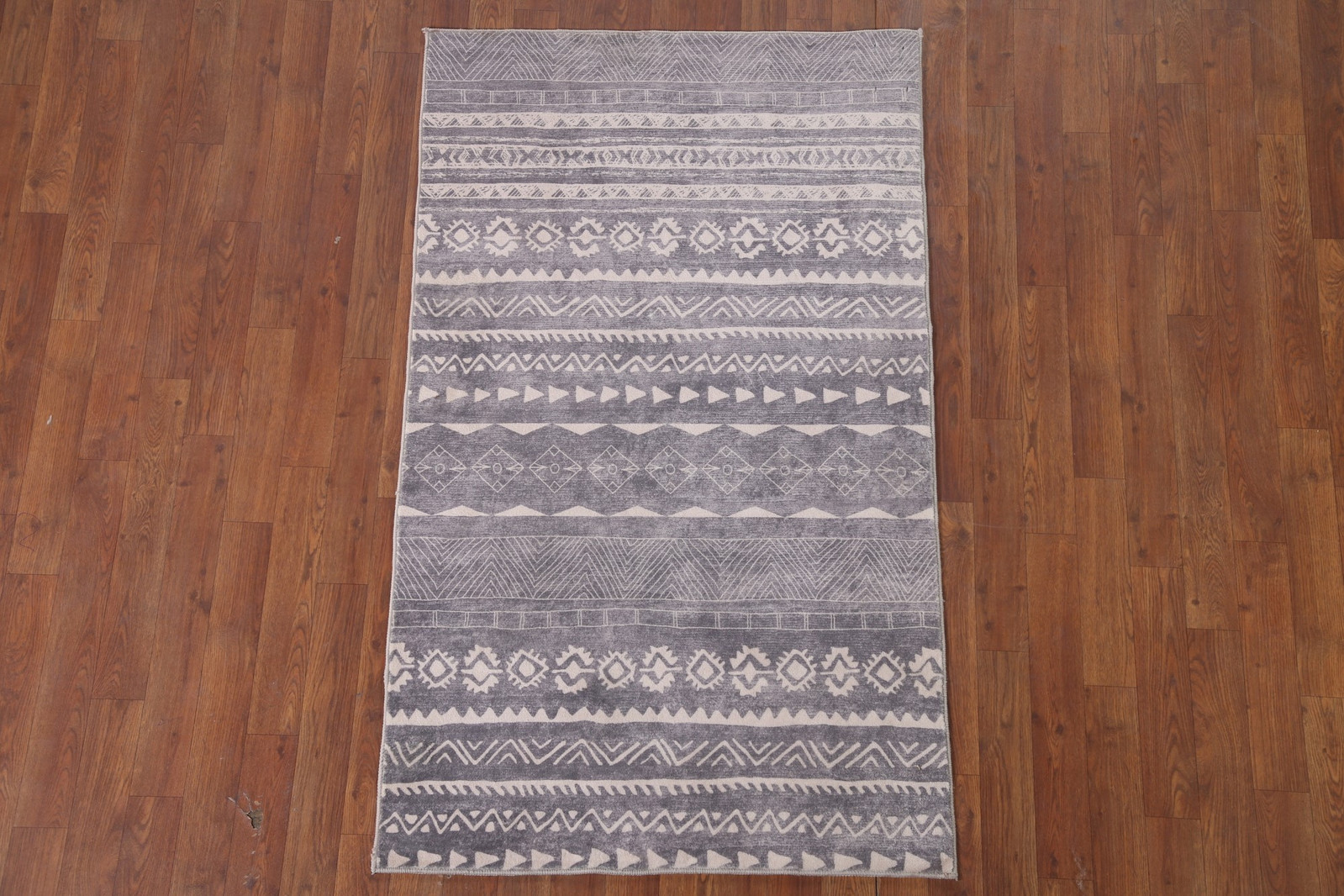 Machine-Made Printed Abstract Oriental Area Rug 3×5 Ft Tribal Gray Pattern Rug