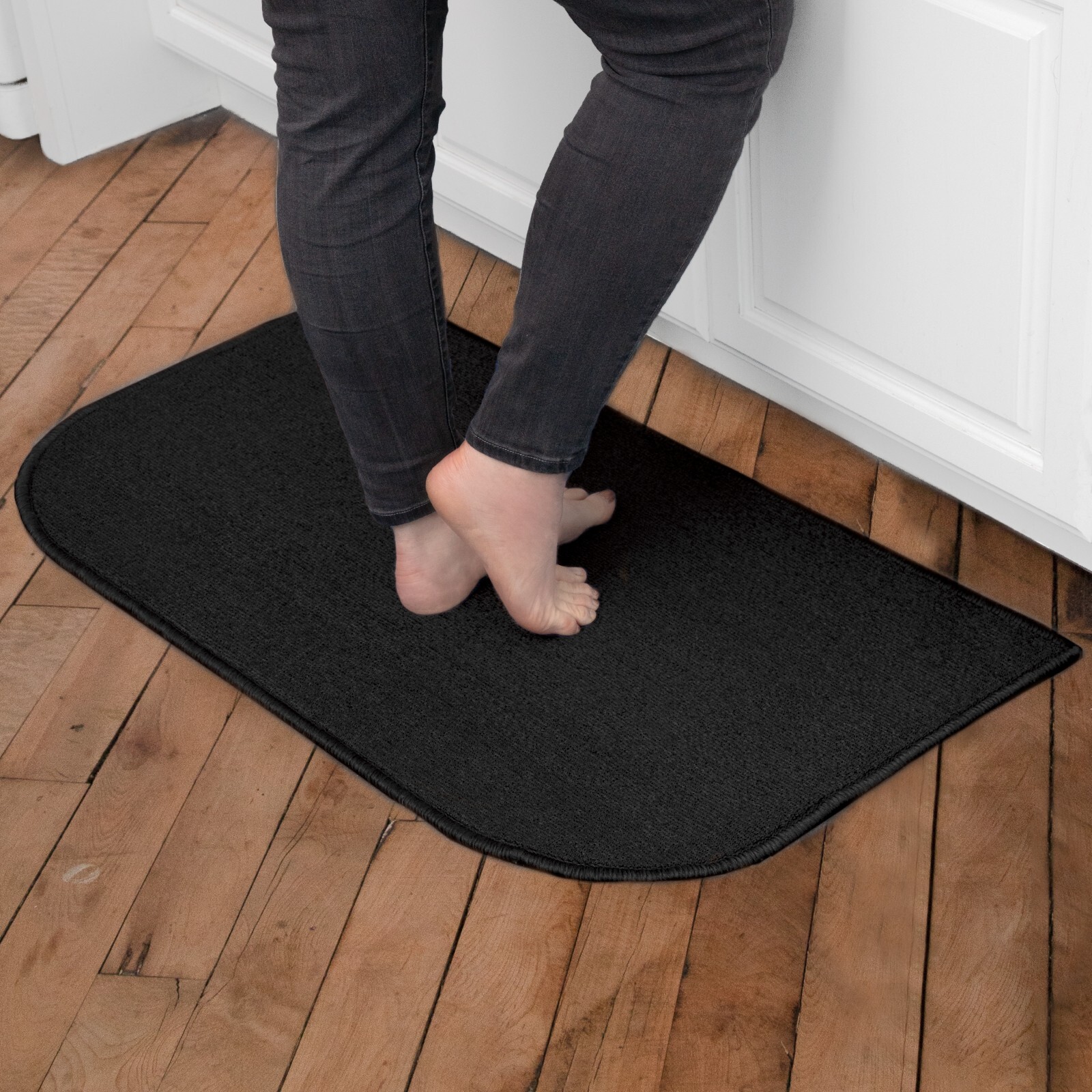 RITZ Solid Accent Rug – 20×36