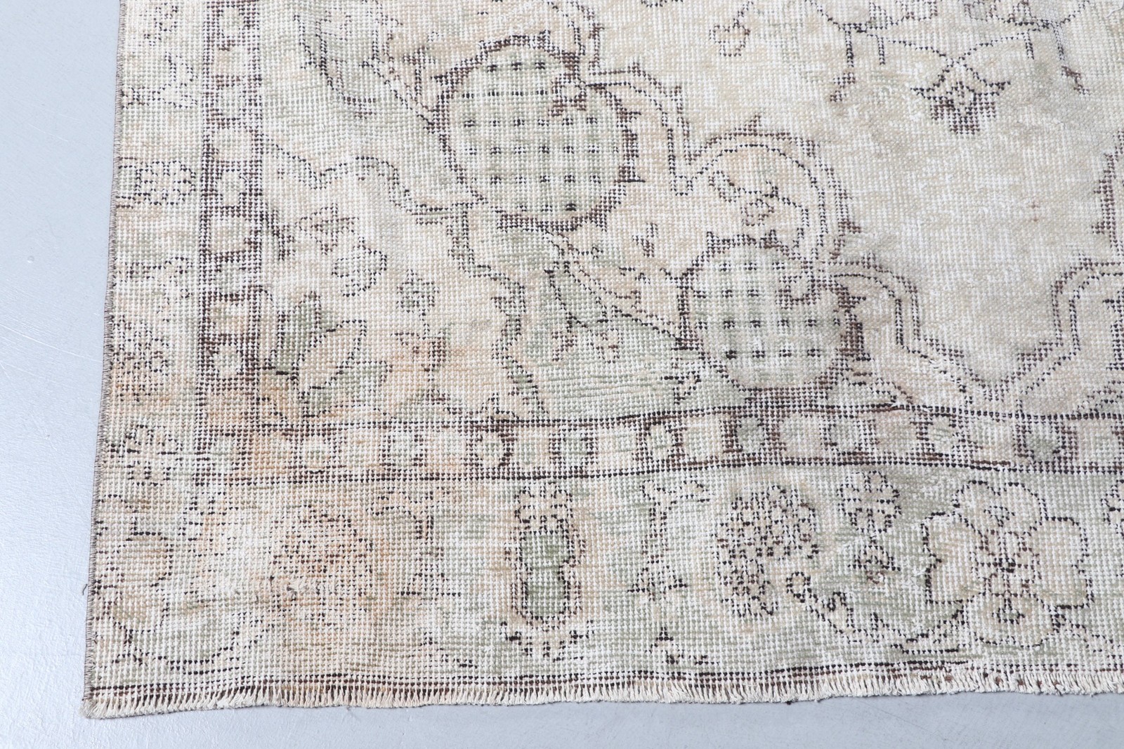 5,4×9 ft Large Turkish Vintage Rug, Gray Southwestern Wool Rug