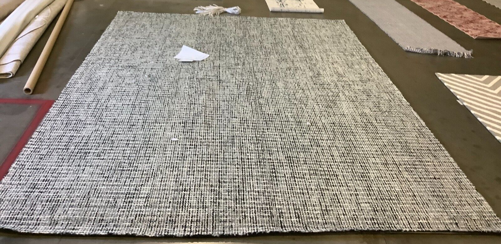 DARK GREY / IVORY 9′ X 12′ Flaw in Rug, Reduced Price 1172664534 ABT468H-9