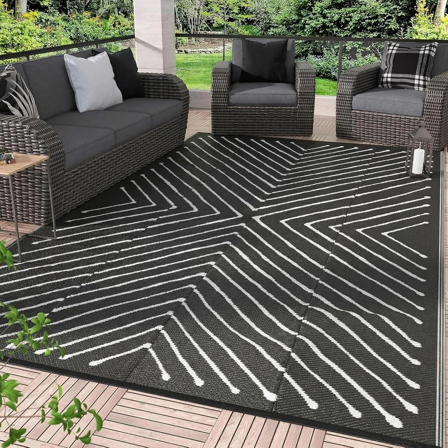 6X9 Reversible Outdoor Rug for Patio, Waterproof Portable Camping RV Mat, Stripe