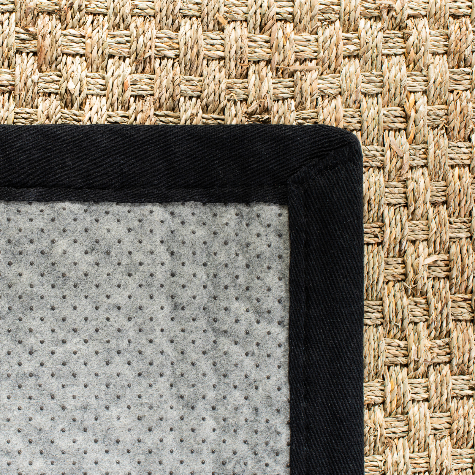 Safavieh Power Loomed Natural Fiber Collection Natural/Black Area Rugs – NF114C