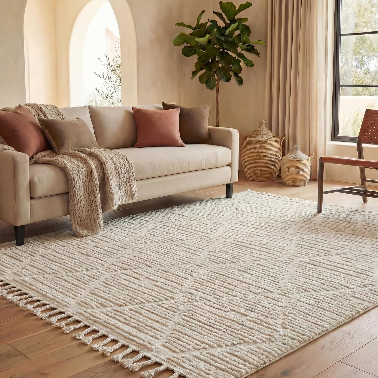SAFAVIEH Area Rug 8X10 – Marrakesh Collection – Large – Beige, Moroccan Trellis