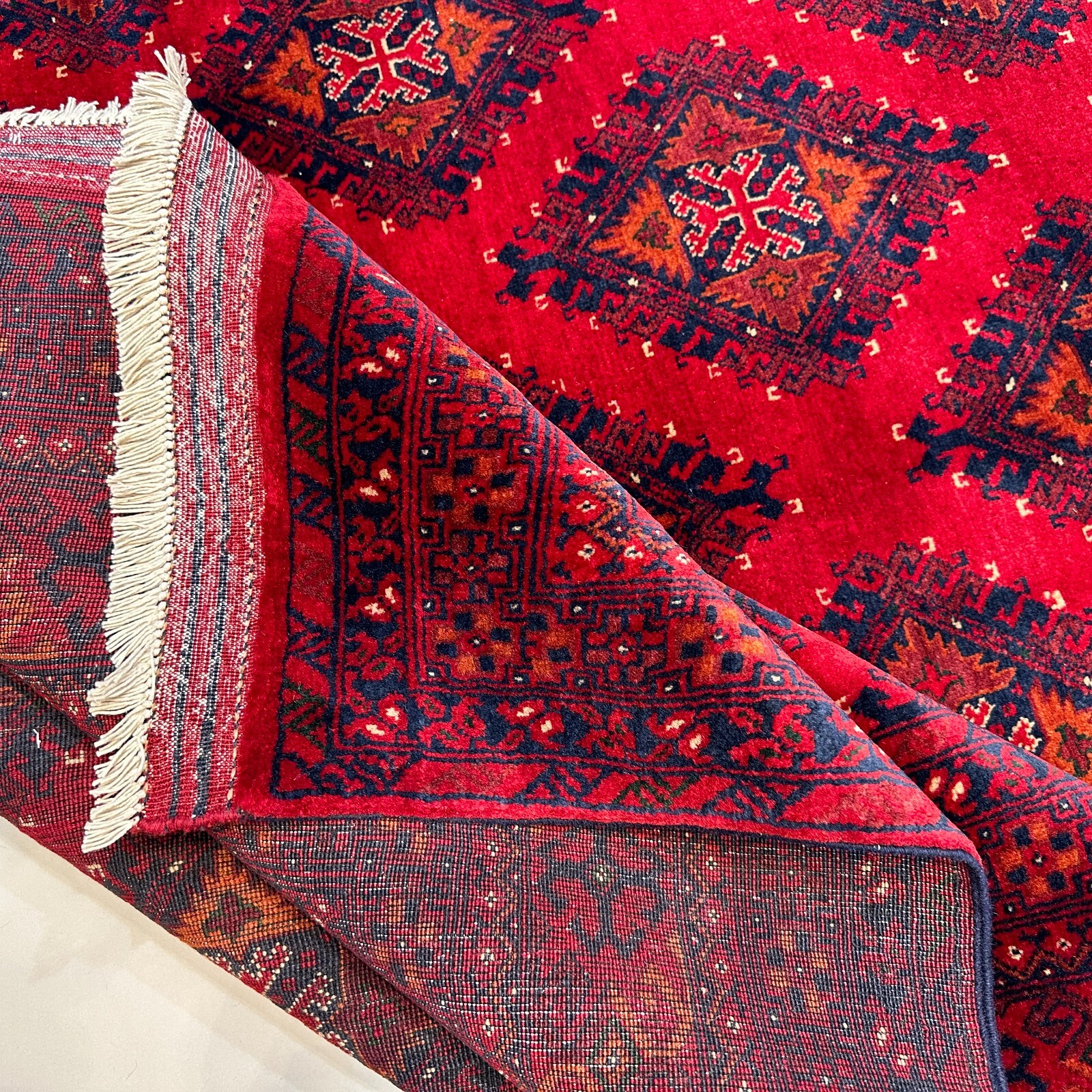Handmade (6’7″ x 9’8″) Red Turkmen Khal Mohammadi Root Dye Wool Area Rug