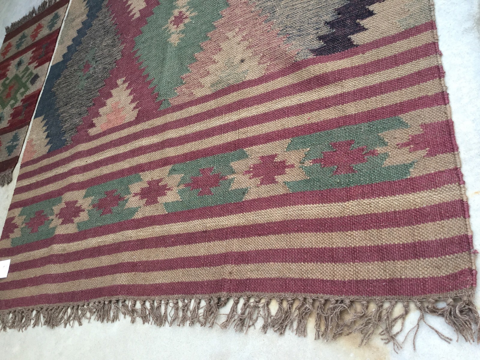 NWT Southwest Design Pattern Kilim Rug Jute/wool Fringe Area Rug Reversible 5×8