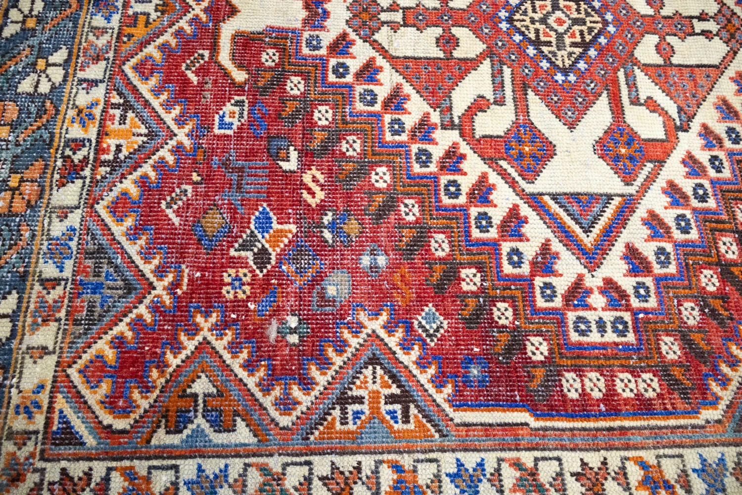 Semi-Antique Distressed Geometric Tribal Oriental Rug Entryway Carpet 5×10 Ft