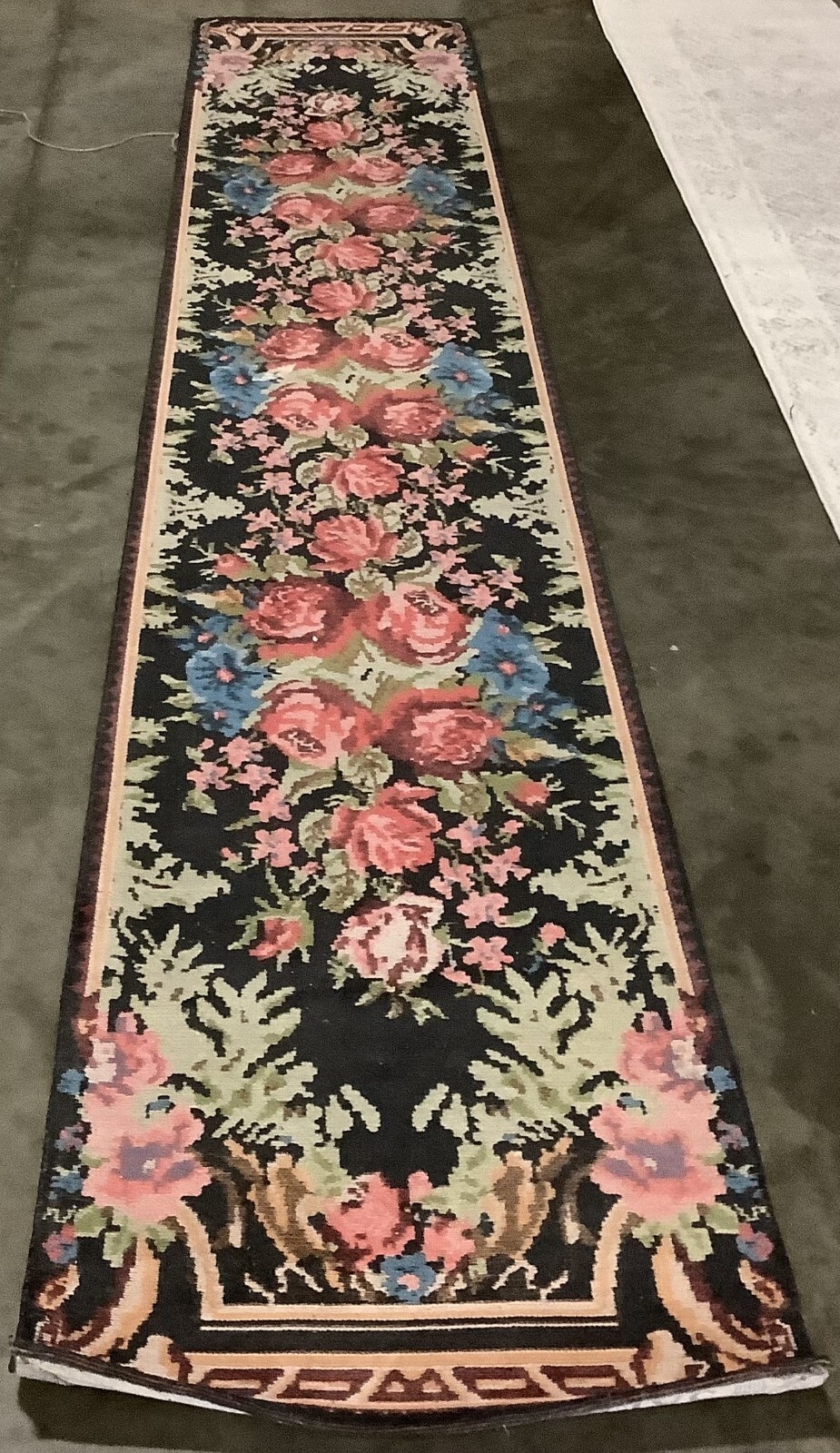 BLACK / MULTI 2′-3″ x 12′-0″ Back Stain Rug Reduced Price 1172675826 CLV301A-212