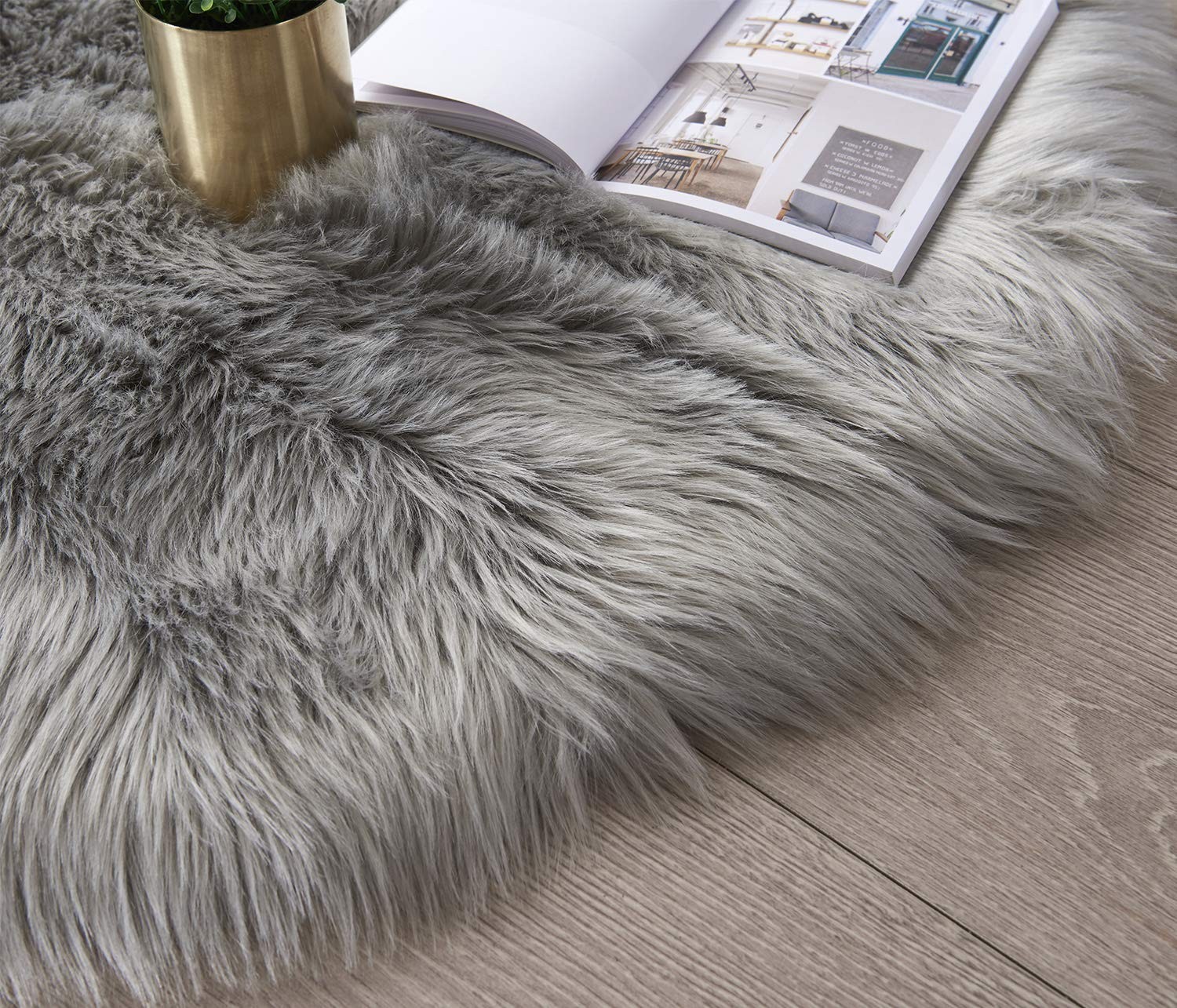 SERISSA Ultra Soft Faux Fur Area Rug Grey Fluffy Rug Plush Chair Cover Seat Pad