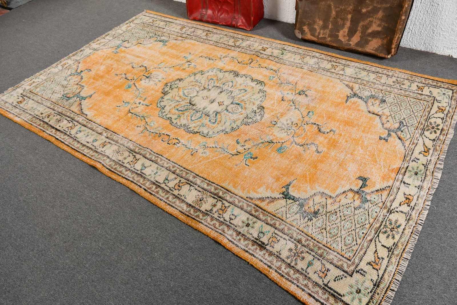 5,2×8,6 ft Vintage Rug, Turkish Large Rug, Yellow Ombré Wool Rug