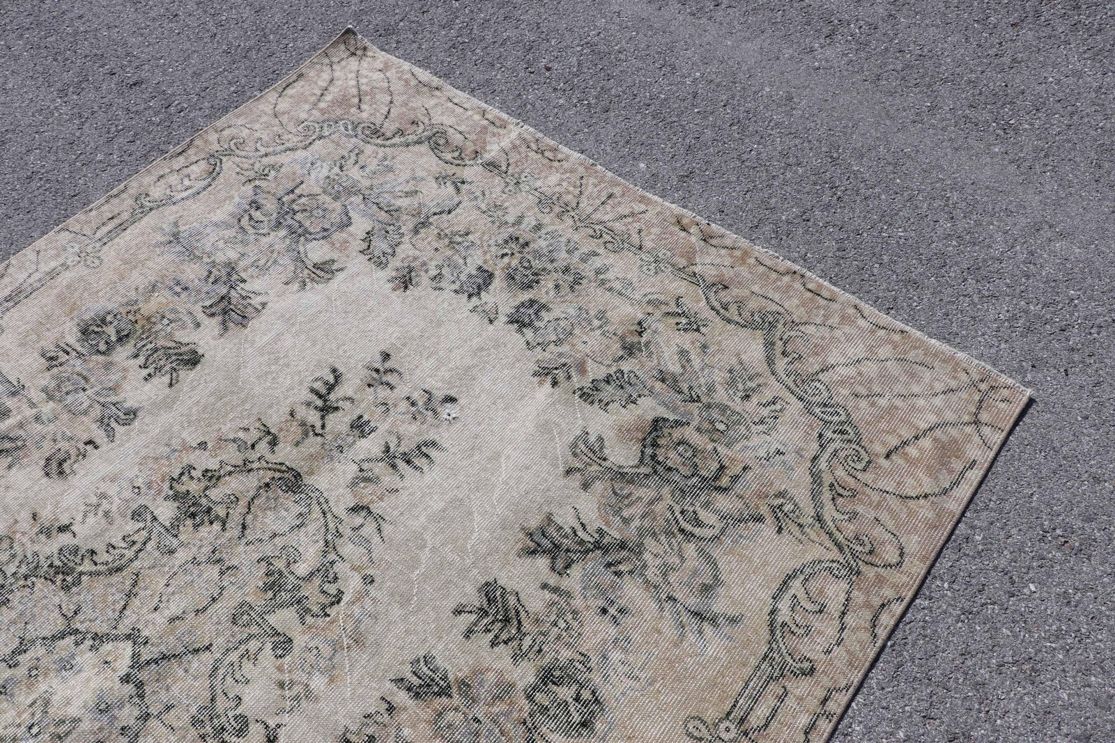Vintage Large Rug 5,4×8,8 ft, Gray Camouflage Turkish Wool Rug