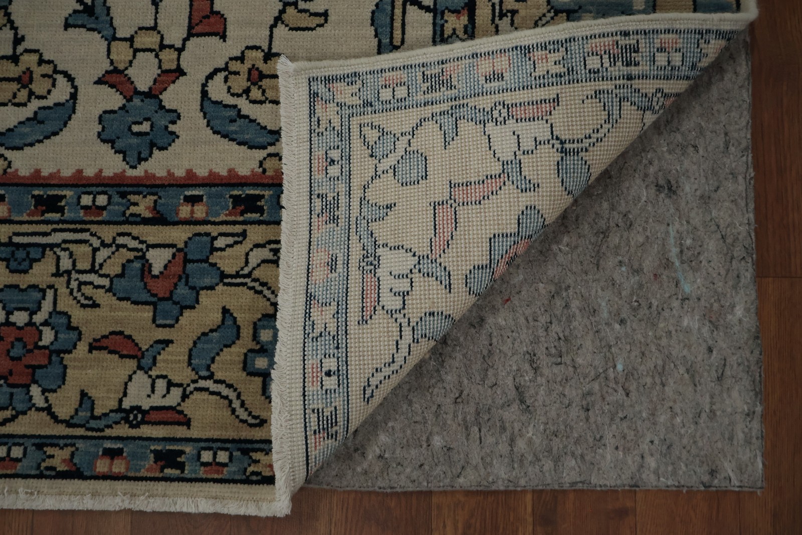 Elegant Ivory Ziegler Area Rug 8×10 A Touch of Timeless Sophistication Carpet
