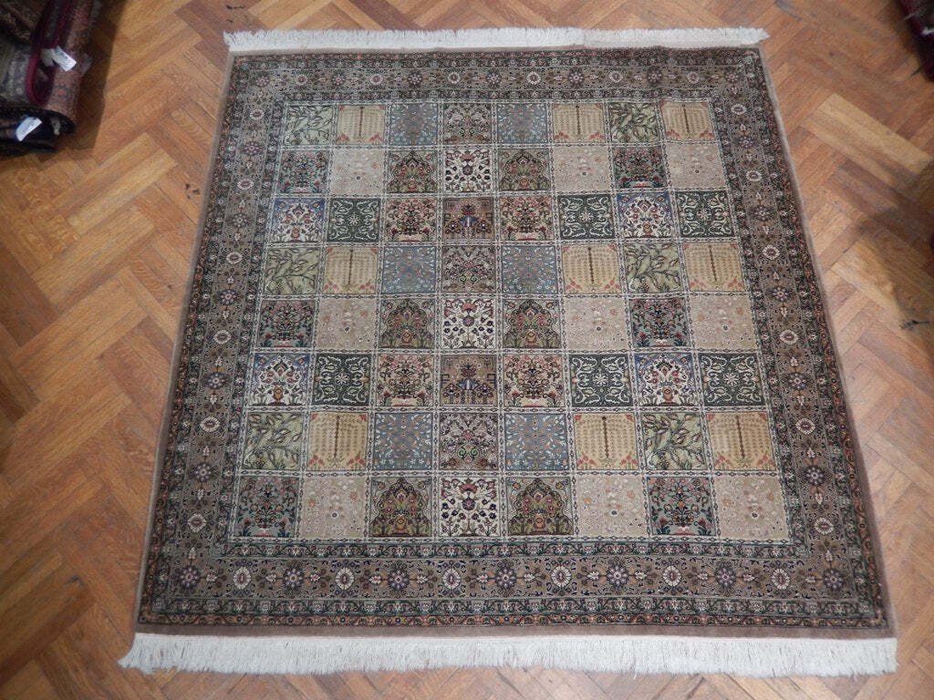 7×8′ Multi Color Pre-Owned Perssiaan Bakhtiari Rug 23289