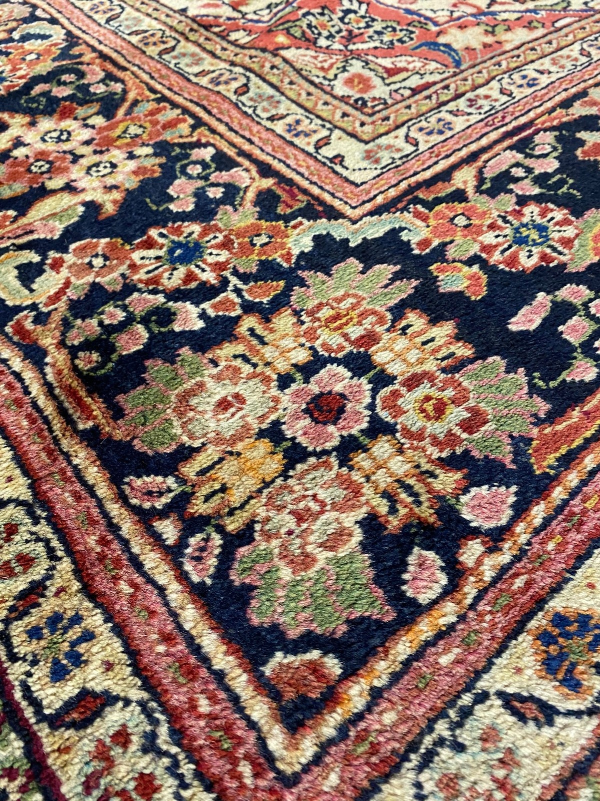 10.6 x 14 Irran Vintage Traditional Pre Owned Old Perrsian Rug #F-6975