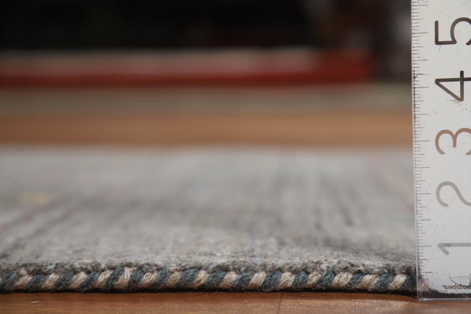 Eye-catching Gabbeh Accent Rug Grey Handmade Wool 4×6 ft