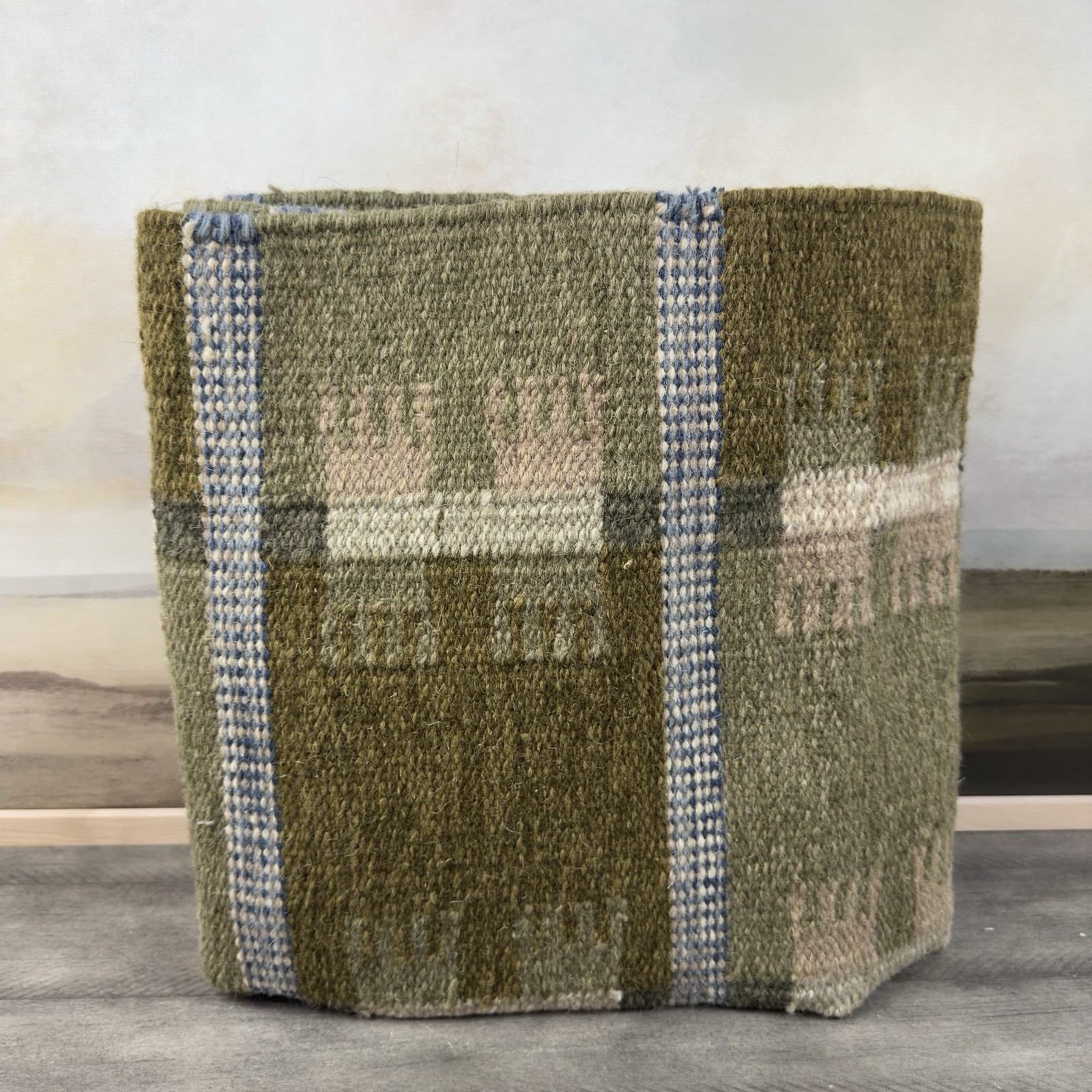 West Elm Pierce & Ward Elise Handwoven Wool Rug For 2.5×7 ft. Green Multi NWOT
