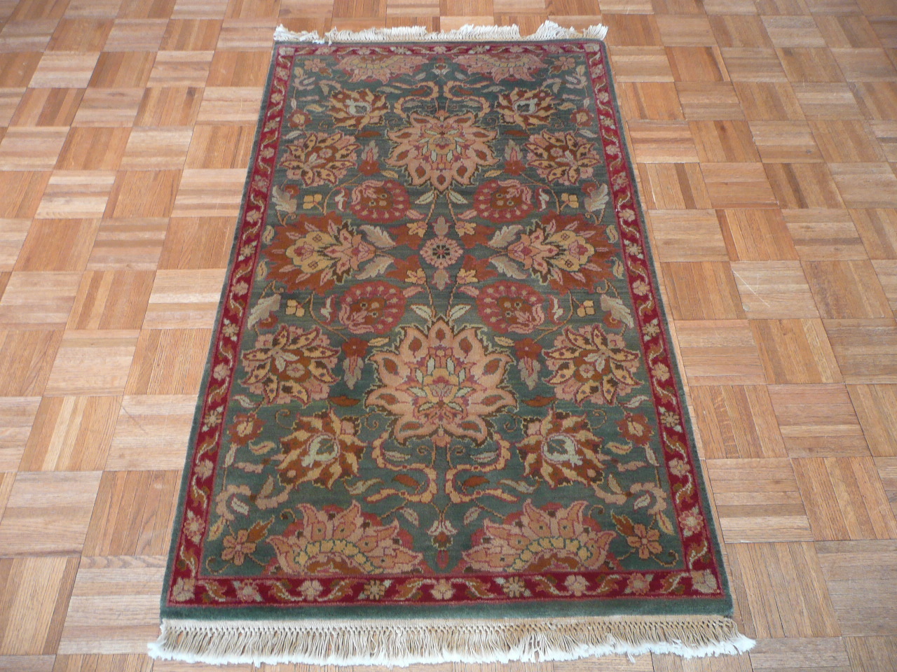 3 X 5 Hand Knotted Agra Magnolia Green Oriental Rug G756