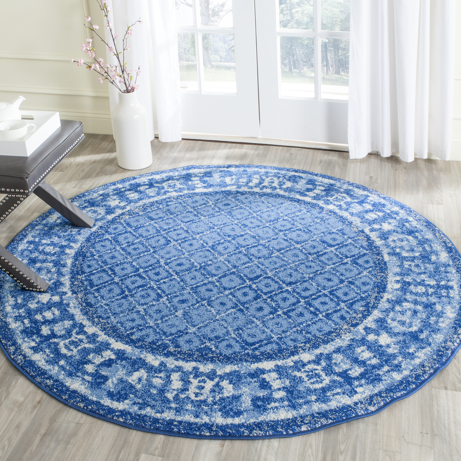 Safavieh Adirondack LIGHT BLUE / DARK BLUE 4′ X 4′ Round Rug – ADR110F-4R