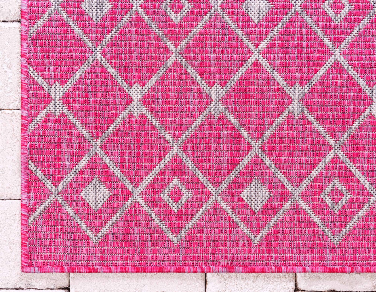 Unique Loom Outdoor Trellis Collection Area Rug – Tribal Trellis (6′ 1″ x 9′