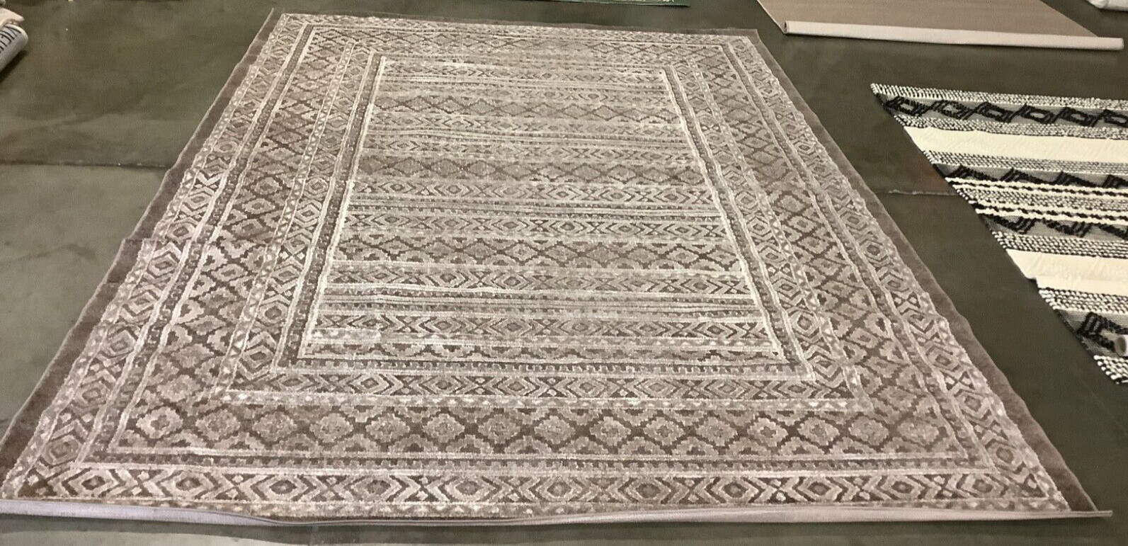 IVORY / BROWN 9′ X 12′ Flaw in Rug, Reduced Price 1172664488 TOS658A-9