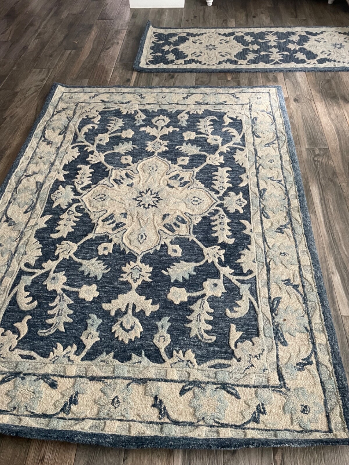 LR HOME Avalon Navy Cream Wool Rug and Runner
