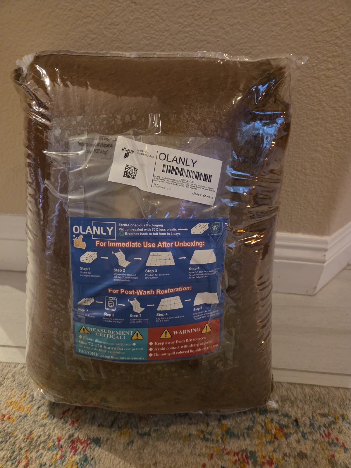 Luxury Handcrafted Faux Fur Carpet, 6′ Round, Coffee-Colored, Brand-New