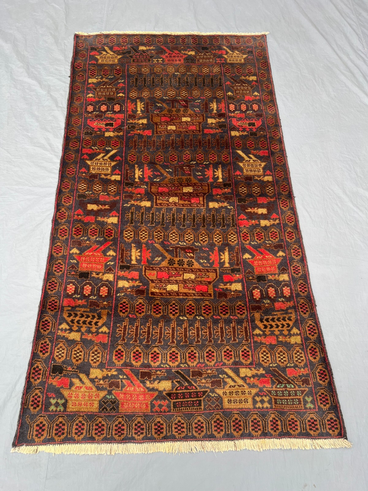 3’6 x 6’9 Ft Authentic War Baluchi Rug – Dense Pictorial Tribal Weapons Design