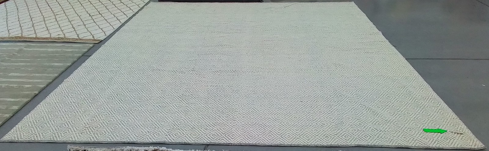 IVORY / LTGREY 12′-0″ x 15′-0″ Cut on Rug, Reduced Price 1172797196 NAT503A-1215