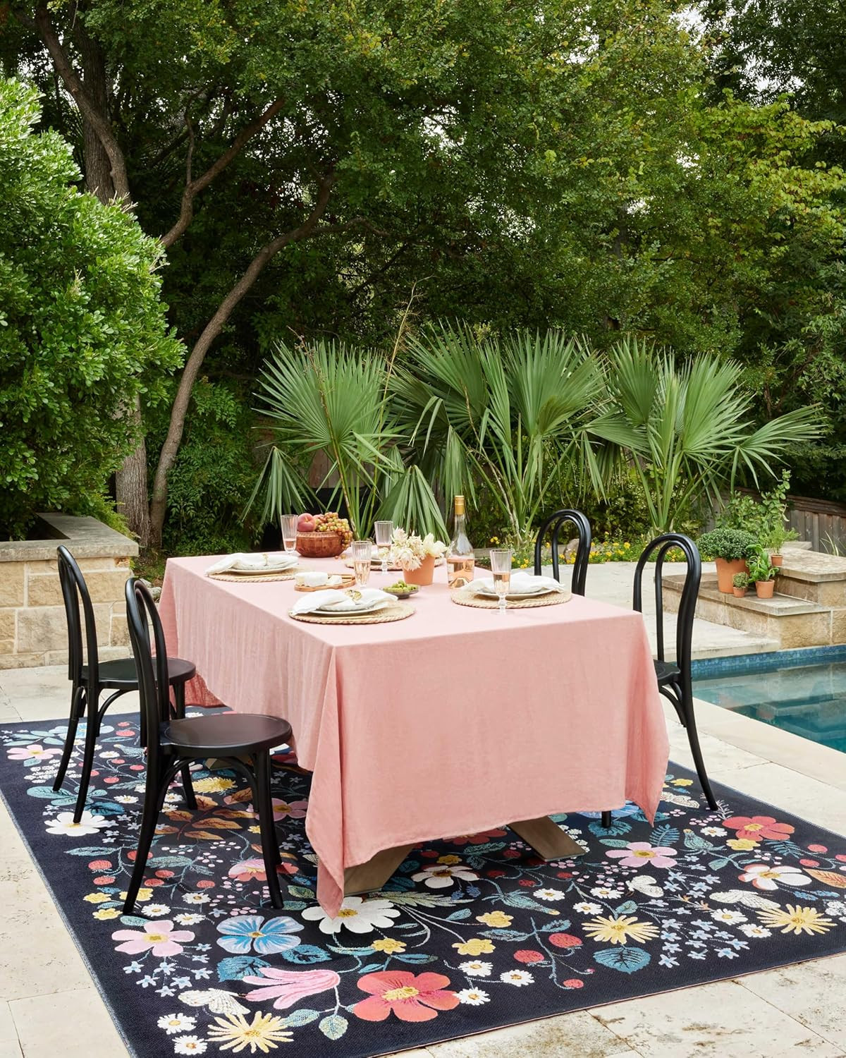 Loloi Rifle Paper Co. Strawberry Fields Indoor/Outdoor Area Rug 6’7″ x 9’4