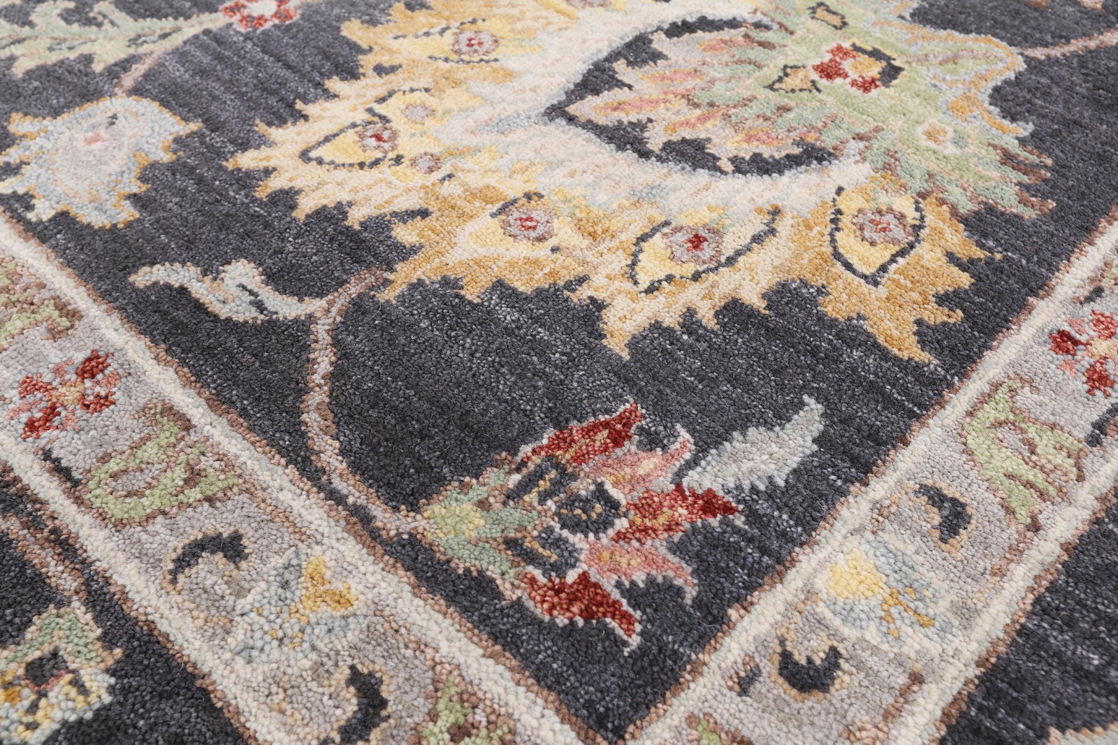 6′ 3″ X 9′ 3″ Peshawar Hand Knotted Wool Area Rug – P8846