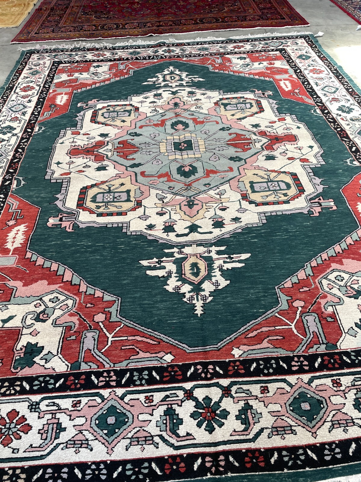 Hand-Woven Wool Area Rug w/ Geometric Design, 9′ x 10′